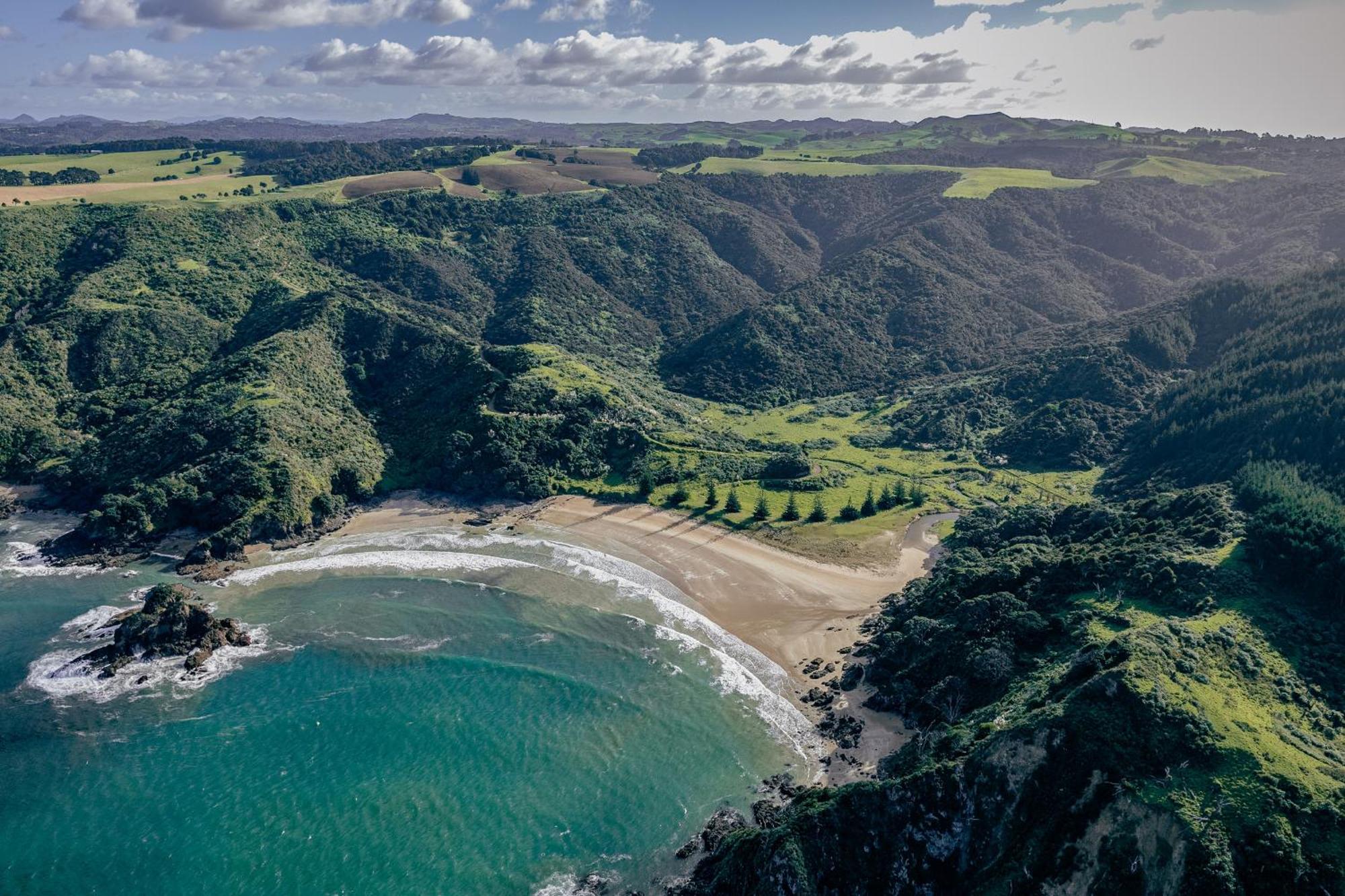 Matauri Bay考利悬崖旅馆别墅 外观 照片